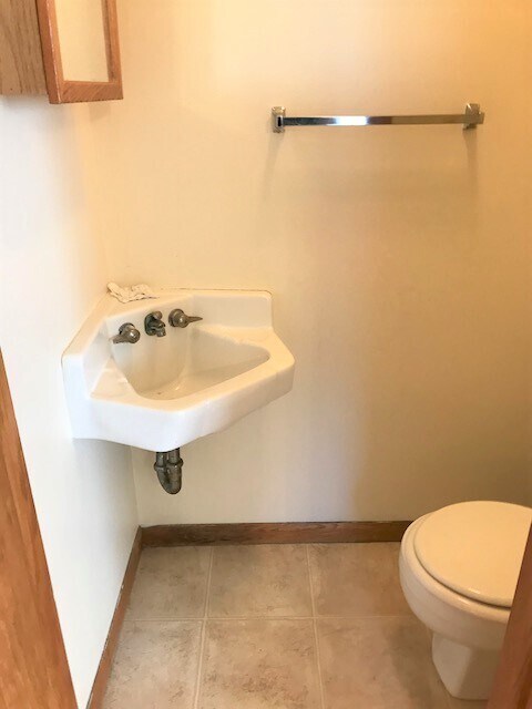 Half Bath - 600 Femrite Dr