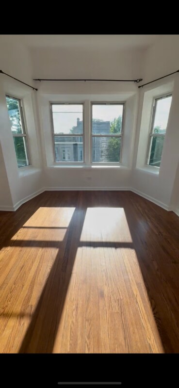 Foto del edificio - 1325 S Sawyer Ave