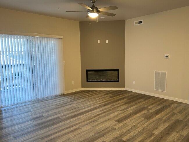 Foto del edificio - 460 Kansas Ave