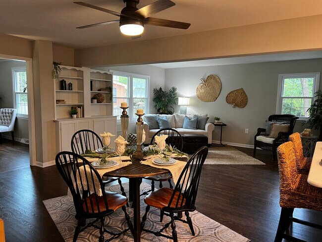 Foto del edificio - 818 Montpelier Dr