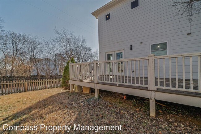 Building Photo - 3 br, 2.5 bath House - 3109 Anderson Place
