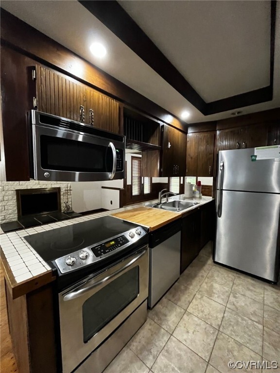 Building Photo - 8418 Sedgemoor Dr