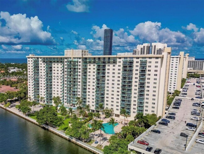 Building Photo - 19390 Collins Ave