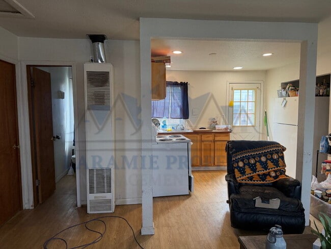 Foto del edificio - 569 N 13th St