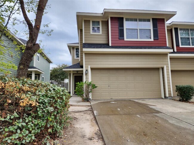 Building Photo - 8808 Elm Drake Ln