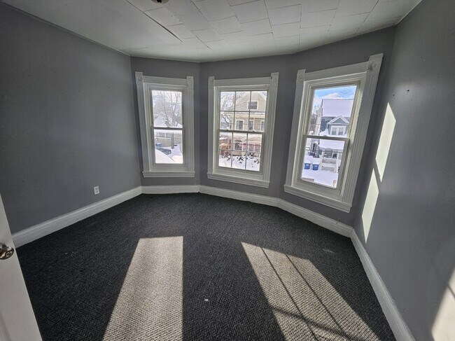 Foto del edificio - 117 Landon Ave