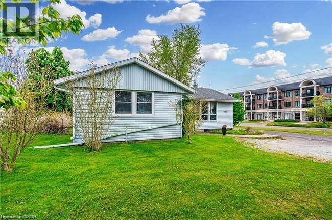 Photo du bâtiment - 2583 Binbrook Rd