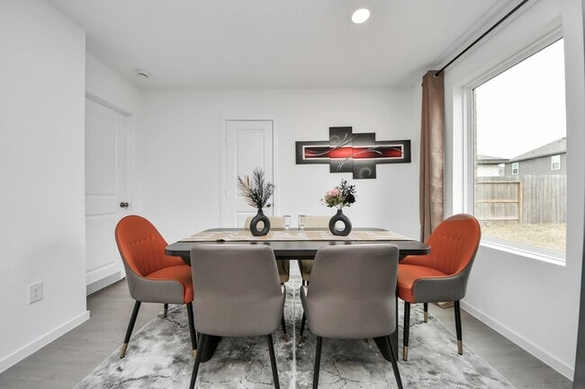 Building Photo - 28910 Texas Sparrow Ln