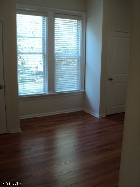 Foto del edificio - 93 Kent Pl Blvd