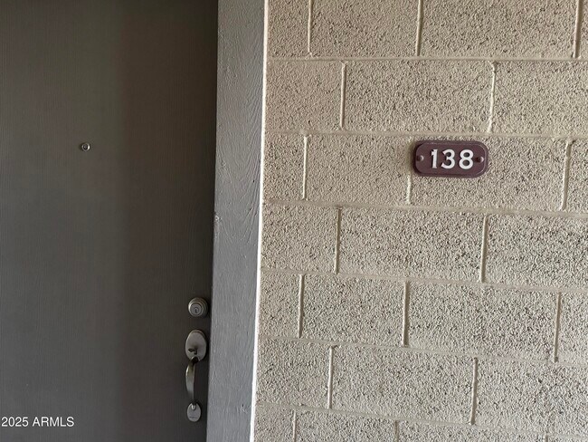 Foto del edificio - 200 E Southern Ave
