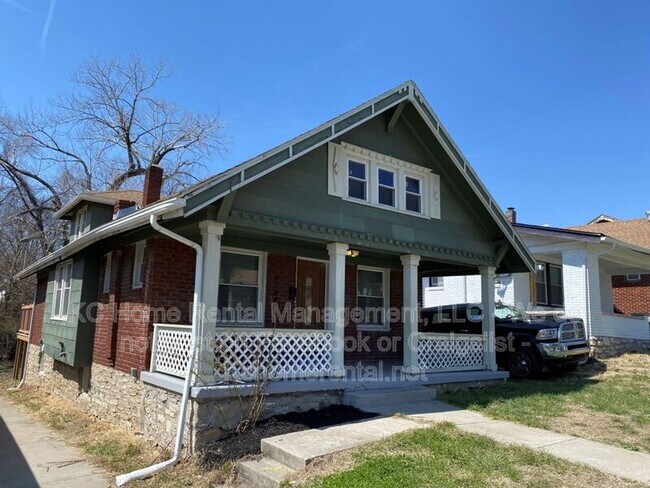 Foto del edificio - 4144 College Ave