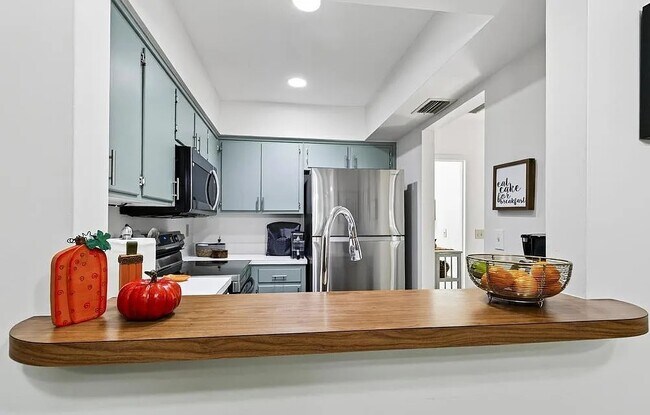 Building Photo - Comfortable Living in This Beautiful 1BR