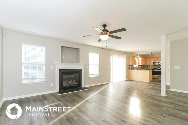 Foto del edificio - 232 Stone Moss Ln