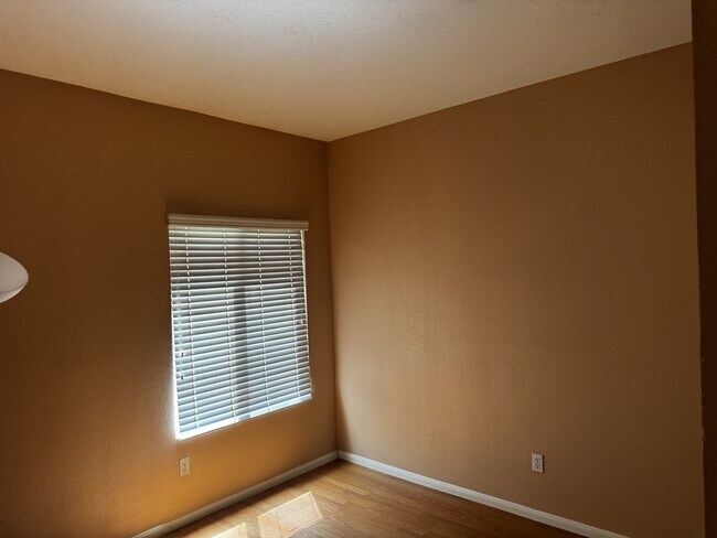Foto del edificio - 14724 Rockrose St