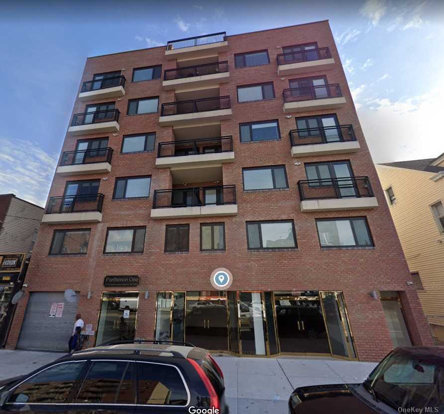 Primary Photo - 172-18 Jamaica Ave
