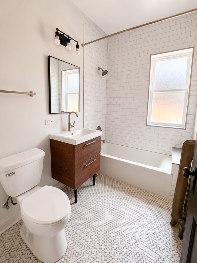 Foto del edificio - 4908 W Pensacola Ave