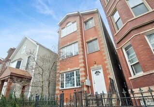 Building Photo - 1342 N Cleaver St