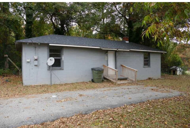 203 Lee St, Gaffney, SC 29340 House for Rent in Gaffney, SC