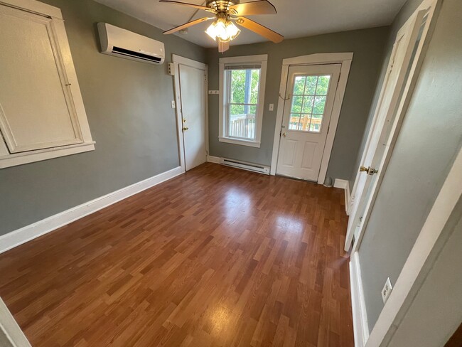 Living Area - 220 W James St