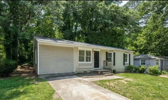 Building Photo - 3518 Bolfair Dr NW
