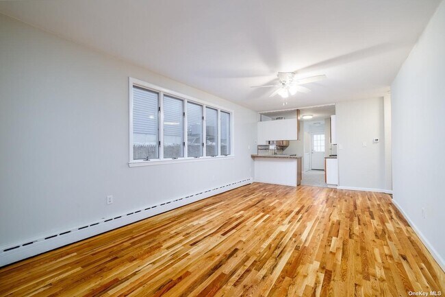 Building Photo - 27 Kerrigan St
