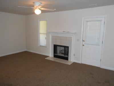 Foto del edificio - 4663 Shumate Dr