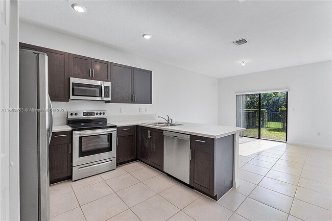 Building Photo - 4615 Shire Ln