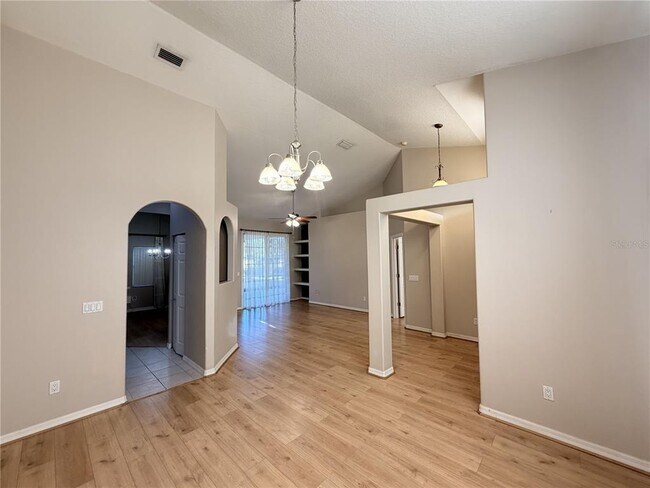 Foto del edificio - 10 Westfield Ln