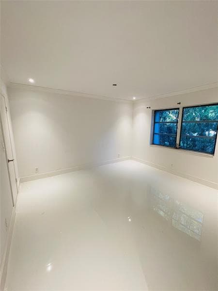 Building Photo - 3125 Oakland Shores Dr