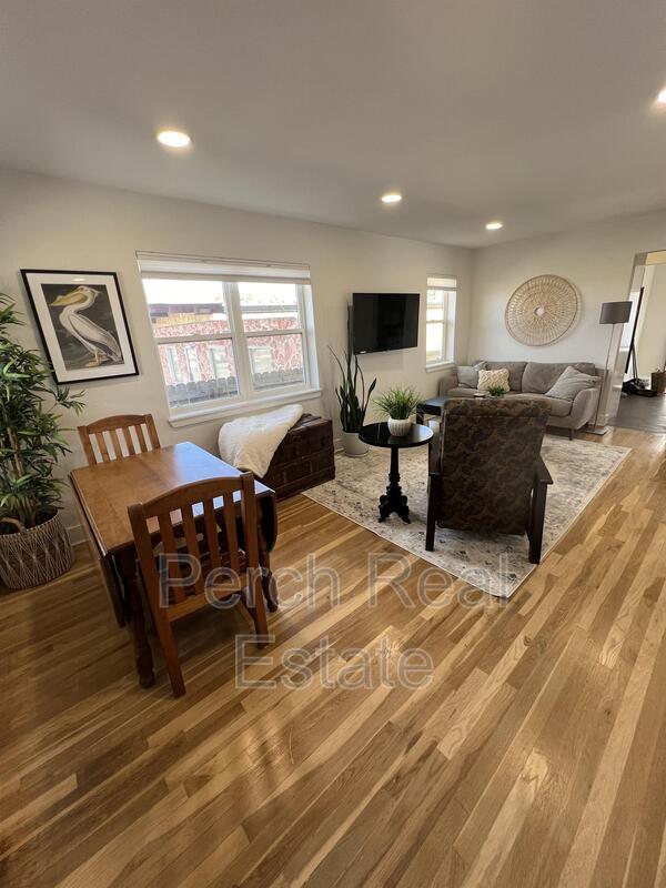 Photo - 390 S Garrison St House