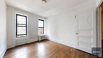 Building Photo - 1427 York Ave