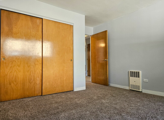 Building Photo - 1111 N Harlem Ave
