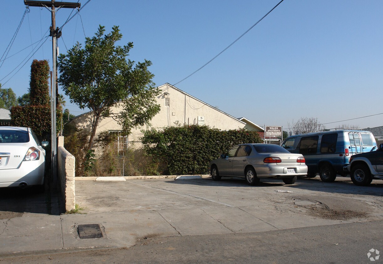 Foto del edificio - 2319-2339 Smythe Ave