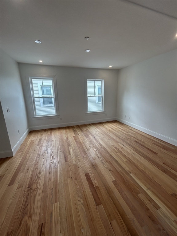 Foto del edificio - 8 Brookside Ave