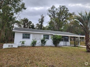 Building Photo - 2210 NW 18th St