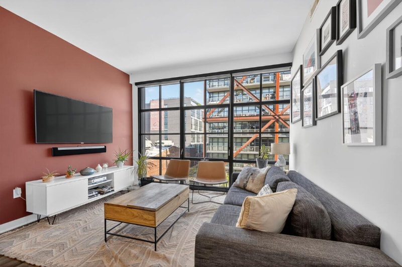 Photo - 2030 8th St NW (Washington, DC)