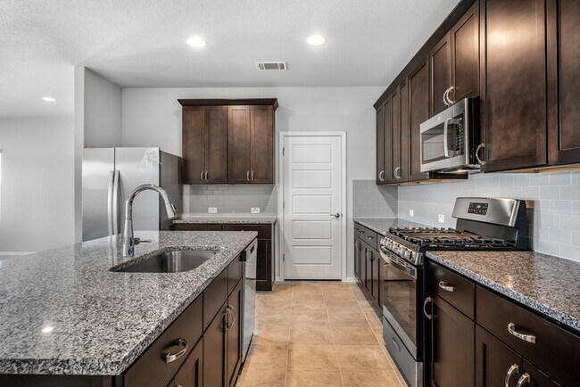 Foto del edificio - 311 Chesterfield Drive