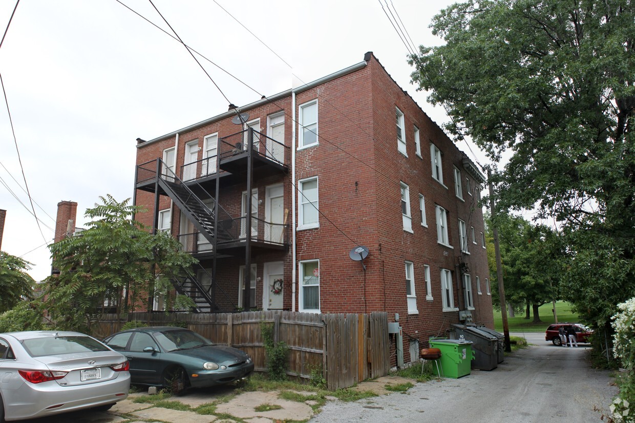 Building Photo - 4318 - 20 West Florissant