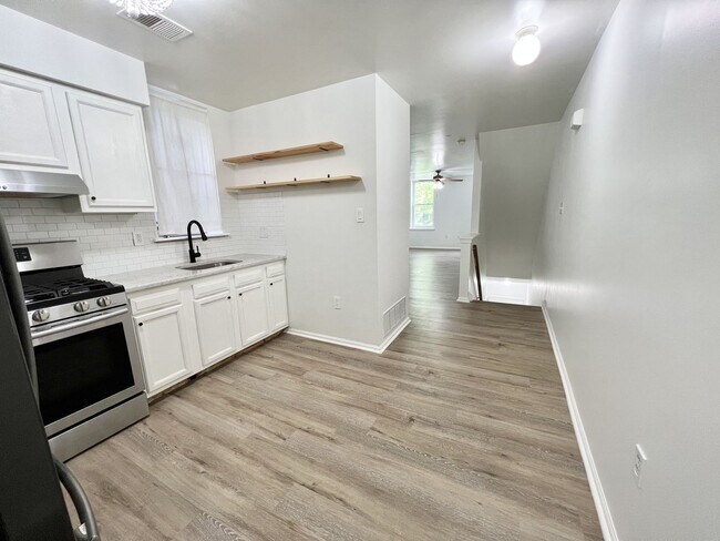 Foto del edificio - 4049 Ogden St