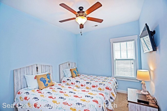 Building Photo - 307 Lumberton Ave