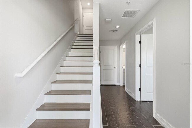 Foto del edificio - 4941 W Price Ave