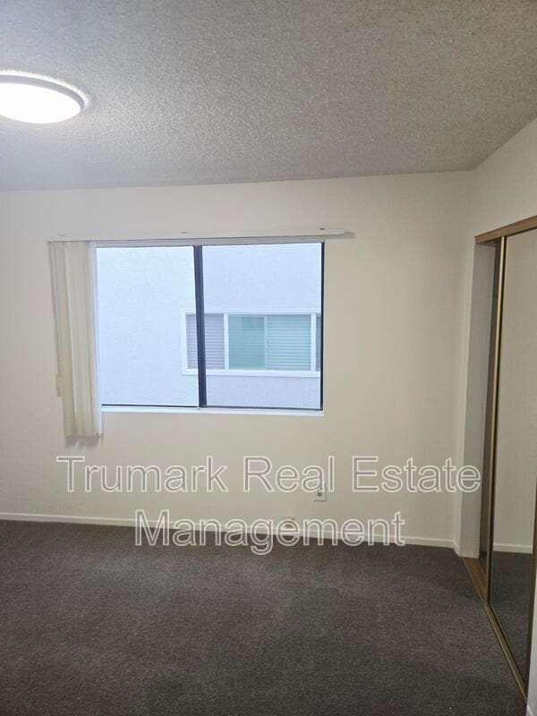 Foto del edificio - 553 E Orange Grove Ave