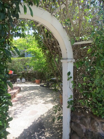 Foto del edificio - 260 Linfield Dr