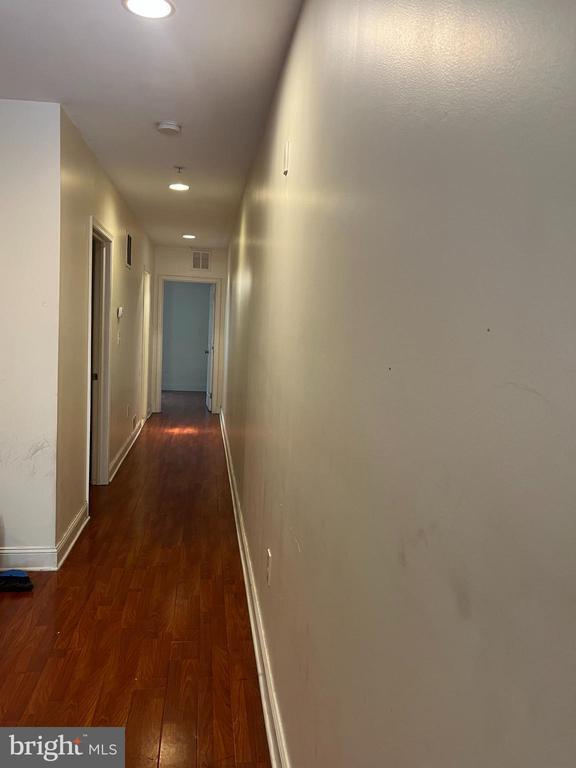 Foto del edificio - 1933 Cecil B. Moore Ave