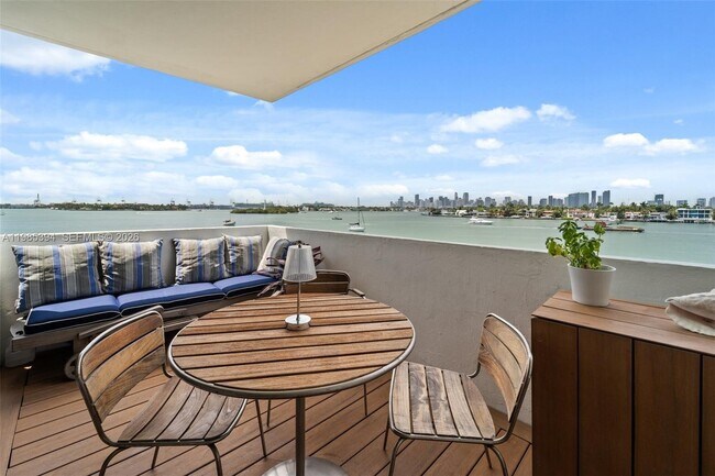 Foto del edificio - 3 Island Ave