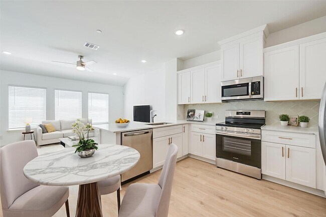 Foto del edificio - 5316 Cornerstone St