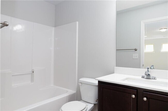 Foto del edificio - 4758 Highland Ave