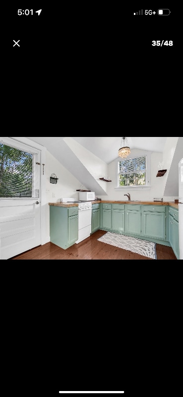 Building Photo - 1702 S Park Ave