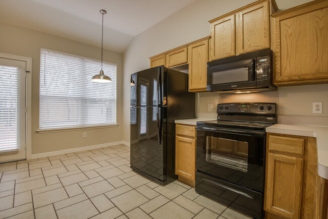 Foto del edificio - 3821 Willowick Cir