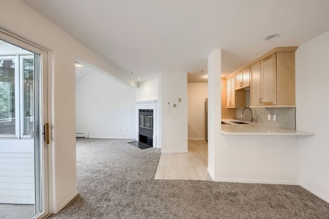 Foto del edificio - One Bedroom Condo in Boulder